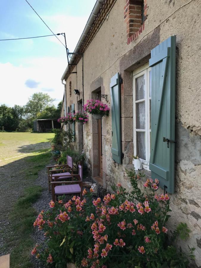 By The Wayside Villa Lussac-Les-Eglises Bagian luar foto